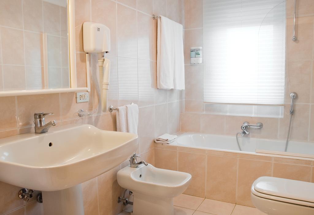 Porto Ulisse Bed & Breakfast Catania Eksteriør bilde